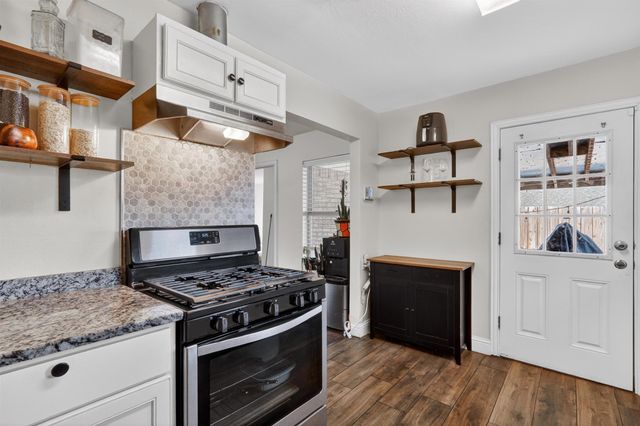 2730 Marjorie Avenue, Dallas, TX 75216