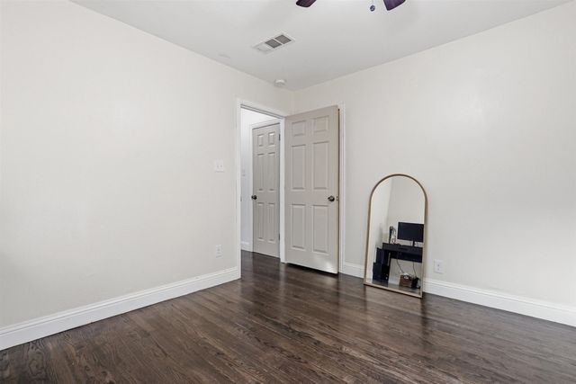 2730 Marjorie Avenue, Dallas, TX 75216