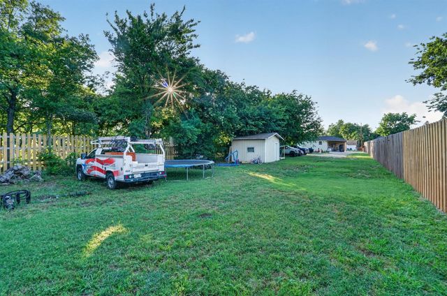 2730 Marjorie Avenue, Dallas, TX 75216