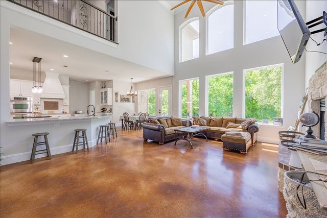 6500 Mountain Lake Parkway, Cross Roads, TX 76227