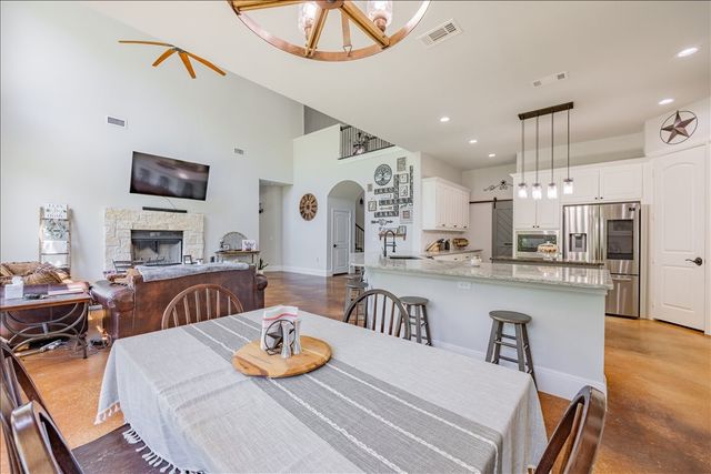 6500 Mountain Lake Parkway, Cross Roads, TX 76227