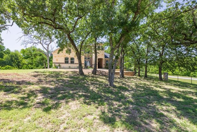 6500 Mountain Lake Parkway, Cross Roads, TX 76227