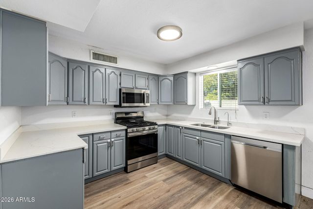 9034 E MARGUERITE Avenue, Mesa, AZ 85208