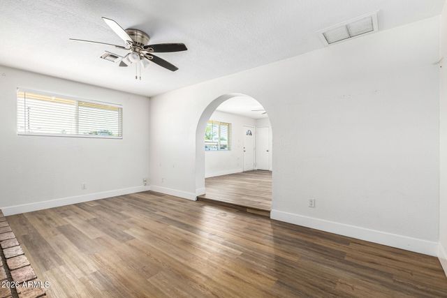 9034 E MARGUERITE Avenue, Mesa, AZ 85208