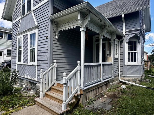 5942 N 84th STREET, Milwaukee, WI 53225