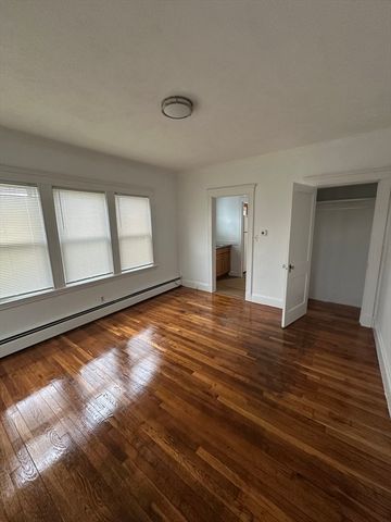 92-94 Waltham Street 4, Watertown, MA 02472