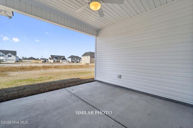 608 Barlowe Lane, Jacksonville, NC 28546