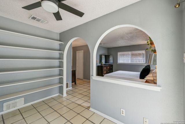 13214 La Ventana, San Antonio, TX 78233