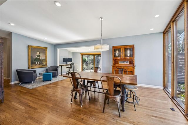 1121 Vistavia Circle, Decatur, GA 30033