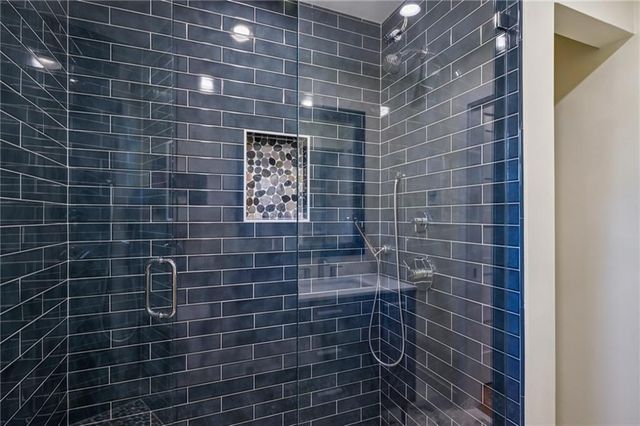 1121 Vistavia Circle, Decatur, GA 30033