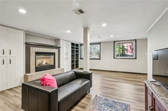 1121 Vistavia Circle, Decatur, GA 30033