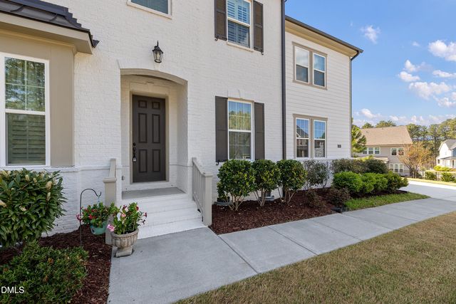 408 Pendennis Park Place, Apex, NC 27523