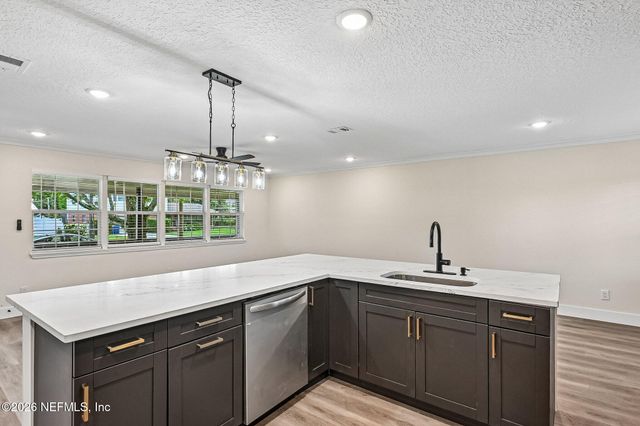 8529 BURKHALL Street, Jacksonville, FL 32211
