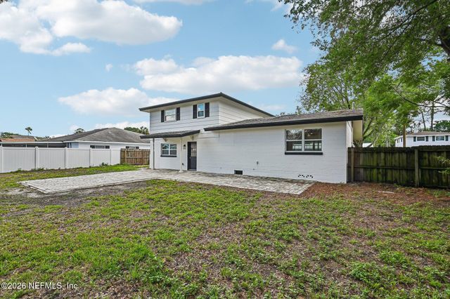 8529 BURKHALL Street, Jacksonville, FL 32211