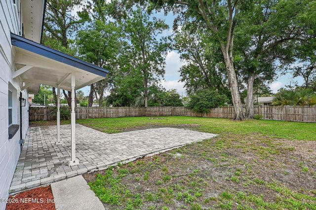 8529 BURKHALL Street, Jacksonville, FL 32211