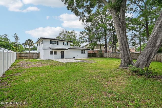 8529 BURKHALL Street, Jacksonville, FL 32211