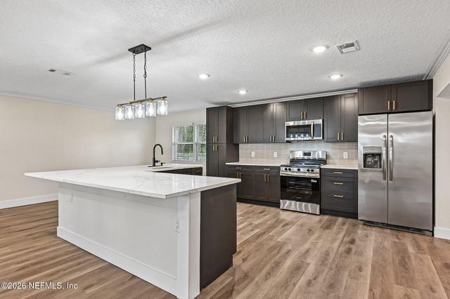 8529 BURKHALL Street, Jacksonville, FL 32211