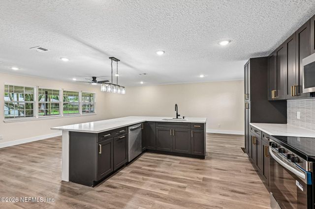 8529 BURKHALL Street, Jacksonville, FL 32211