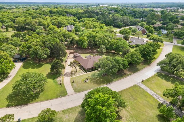 1013 Alamo Drive, Southlake, TX 76092