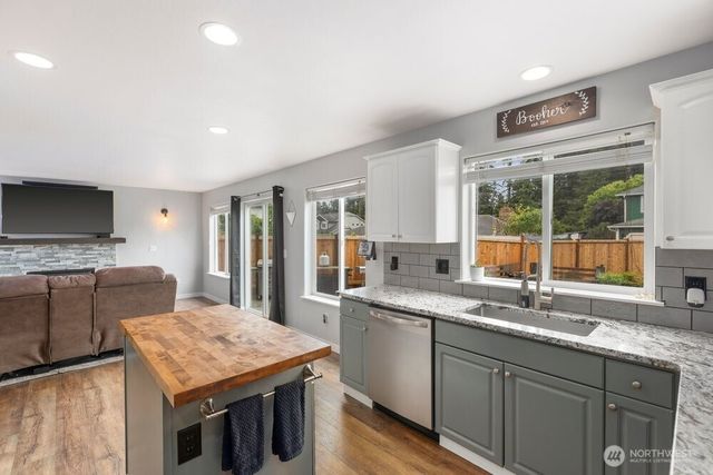 18811 46th Avenue NE, Arlington, WA 98223