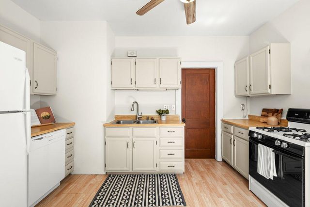 2408 Fremont Avenue S, Minneapolis, MN 55405