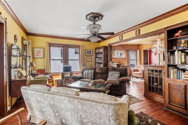 2408 Fremont Avenue S, Minneapolis, MN 55405