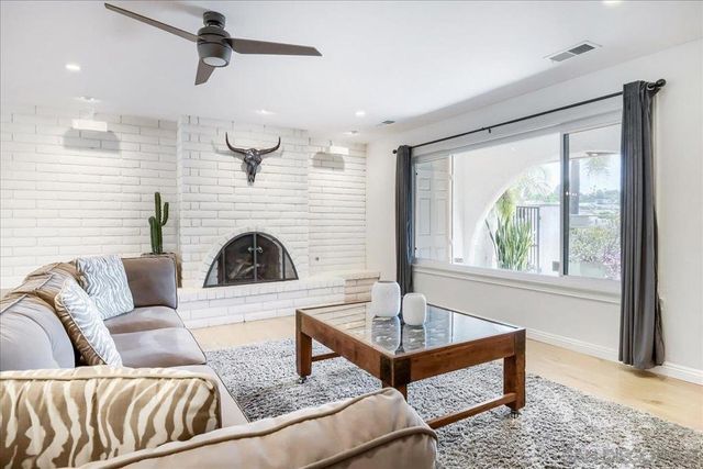 10162 Sierra Madre Rd, Spring Valley, CA 91977