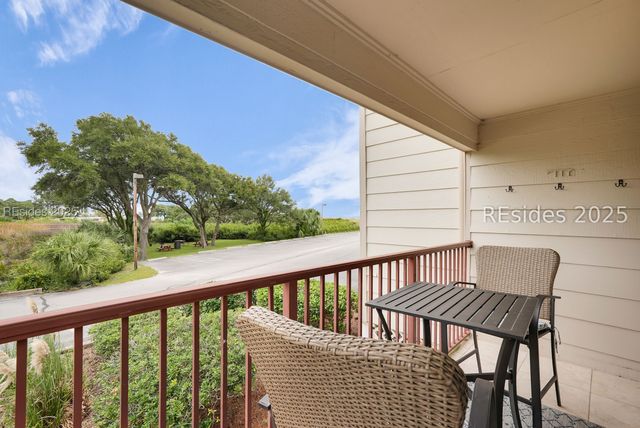 40 Folly Field Rd Apt A1, Hilton Head Island, SC 29928