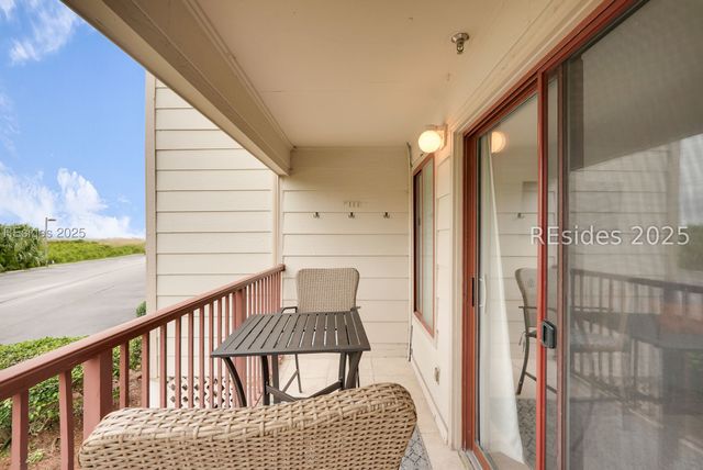 40 Folly Field Rd Apt A1, Hilton Head Island, SC 29928