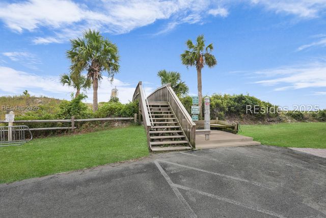 40 Folly Field Rd Apt A1, Hilton Head Island, SC 29928