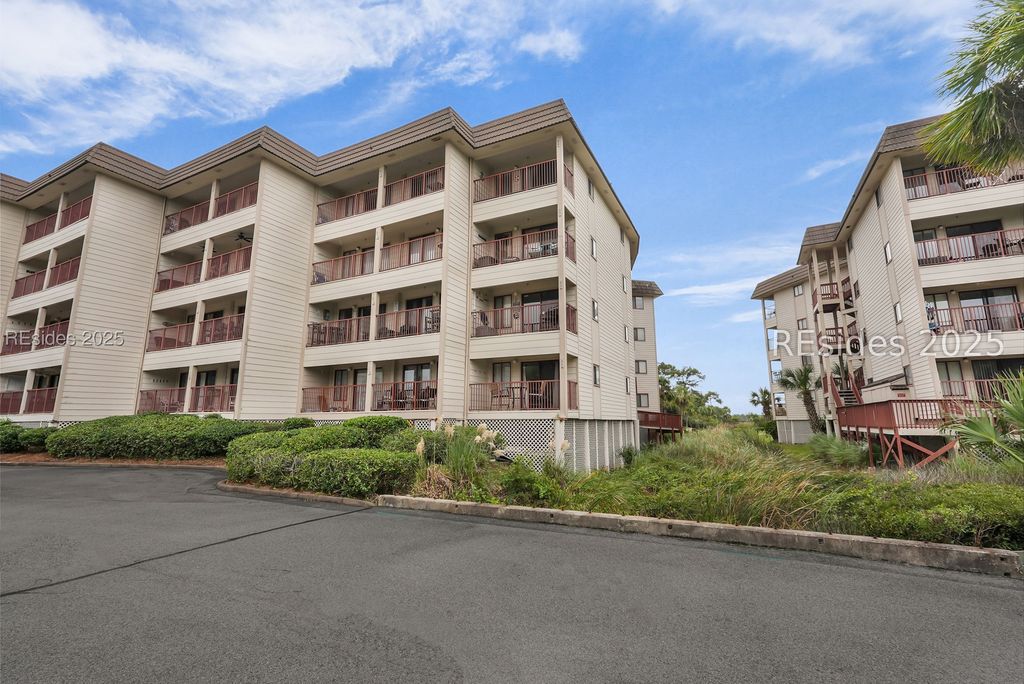 40 Folly Field Rd Apt A1, Hilton Head Island, SC 29928