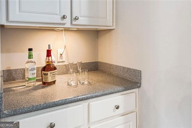 780 River Cliff Court, Suwanee, GA 30024