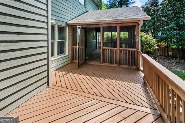 780 River Cliff Court, Suwanee, GA 30024