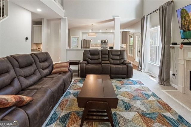 780 River Cliff Court, Suwanee, GA 30024