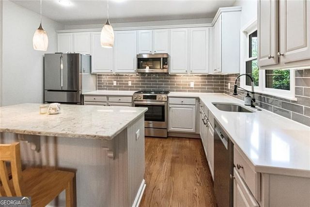 780 River Cliff Court, Suwanee, GA 30024