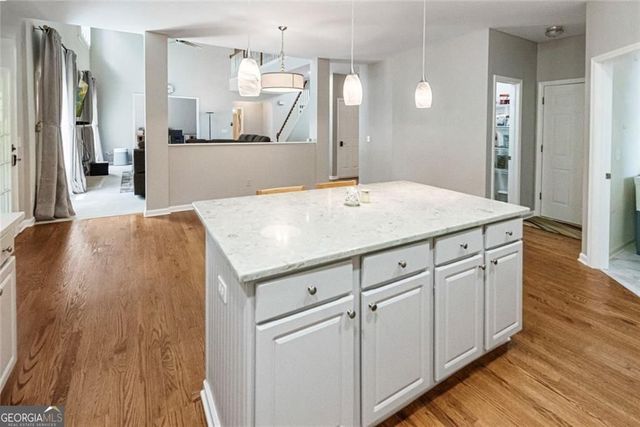 780 River Cliff Court, Suwanee, GA 30024