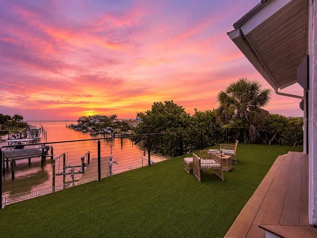807 2ND AVENUE S, Tierra Verde, FL 33715