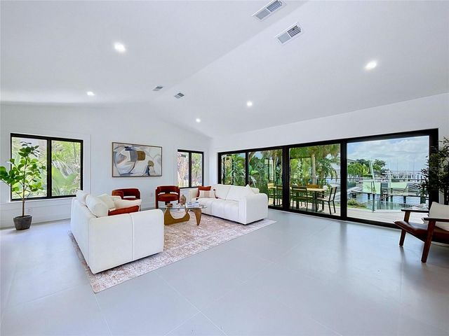 807 2ND AVENUE S, Tierra Verde, FL 33715