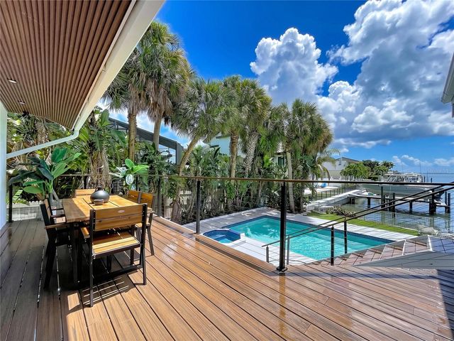 807 2ND AVENUE S, Tierra Verde, FL 33715