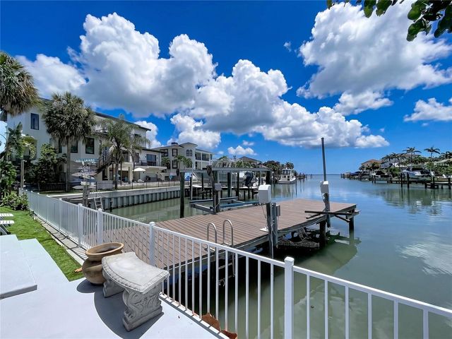 807 2ND AVENUE S, Tierra Verde, FL 33715
