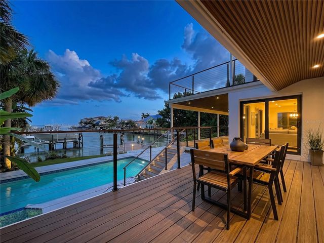807 2ND AVENUE S, Tierra Verde, FL 33715