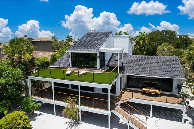 807 2ND AVENUE S, Tierra Verde, FL 33715