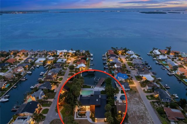 807 2ND AVENUE S, Tierra Verde, FL 33715