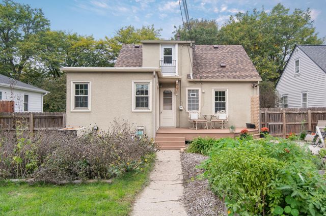 4605 Clinton Avenue, Minneapolis, MN 55419