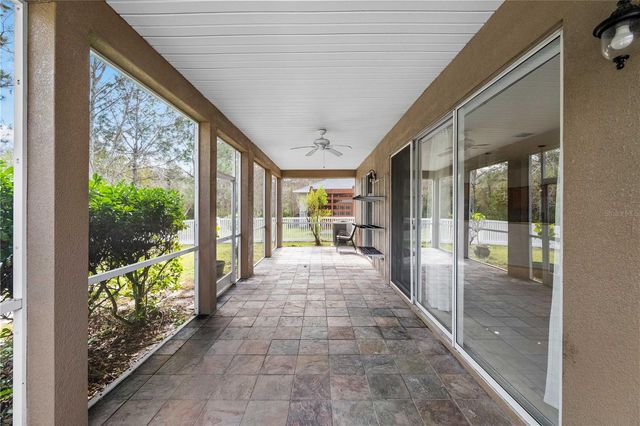 9446 LEATHERWOOD AVENUE, Tampa, FL 33647