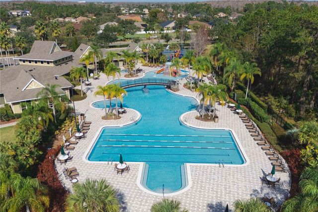 9446 LEATHERWOOD AVENUE, Tampa, FL 33647