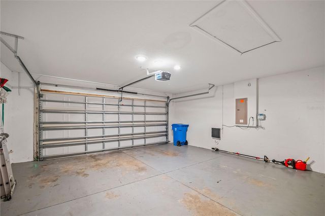 9446 LEATHERWOOD AVENUE, Tampa, FL 33647