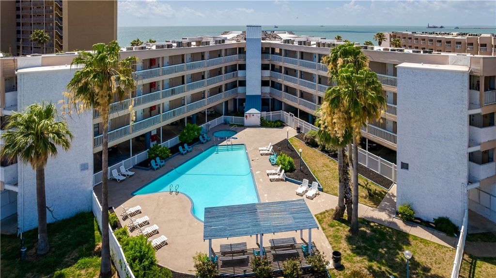 3938 Surfside Blvd 2134, Corpus Christi, TX 78402 — photo 3