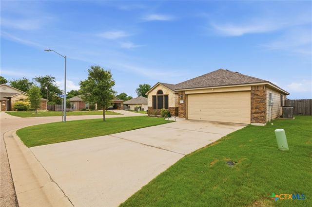 1020 Jamestown Drive, Temple, TX 76504