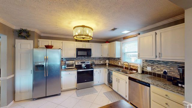 5204 Ogilvie Ave, Paducah, KY 42001